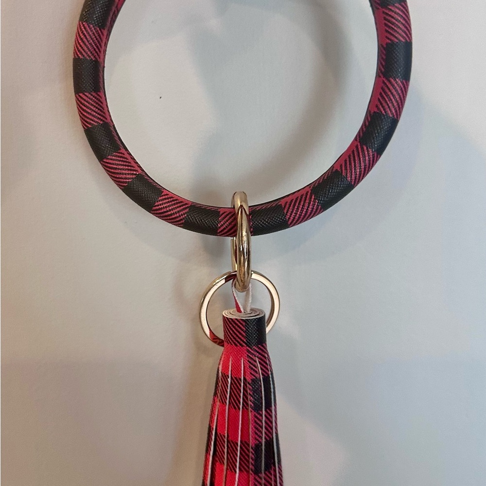 Plaid Keychain Bracelet with Tassel - Picture 2 of 6
